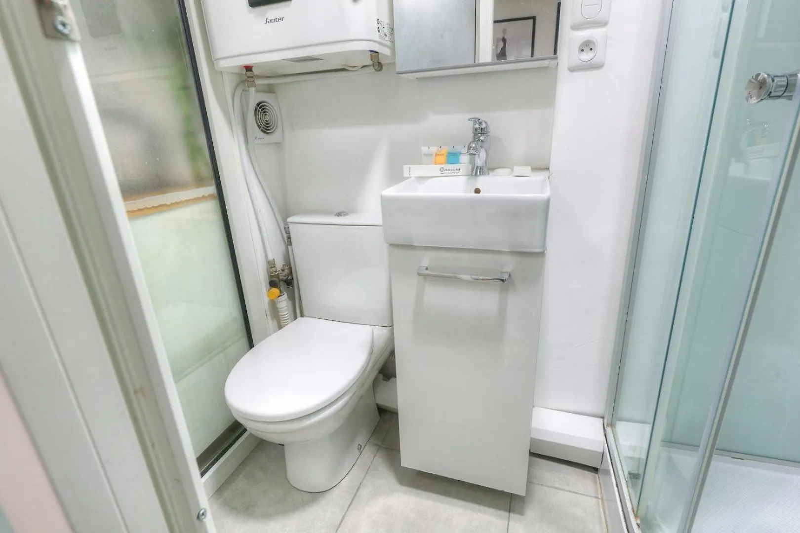 Elegant Studio De Prestige Au Coeur De פריז 0*,
